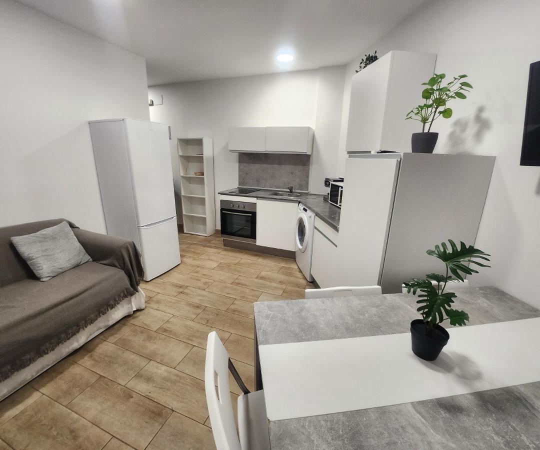 Apartamentos En Alameda Junto Al Corte Ingles Cartagena Exteriör bild