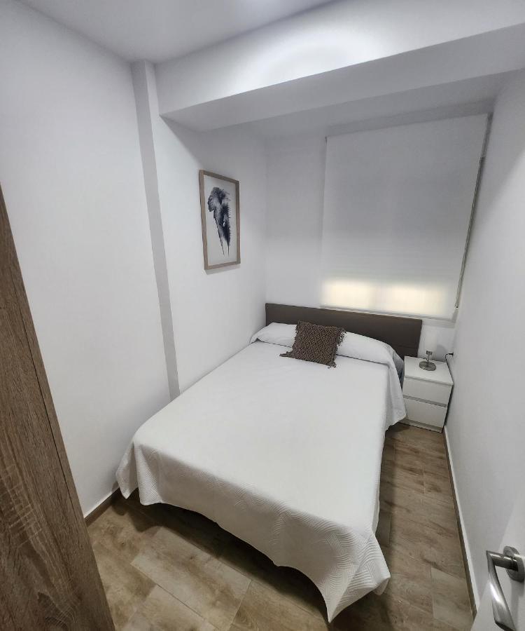Apartamentos En Alameda Junto Al Corte Ingles Cartagena Exteriör bild